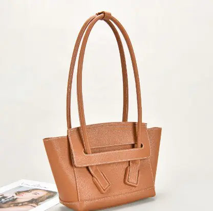 Catfish Bow Bag, BV Tote Bag (Handheld) - alternate view