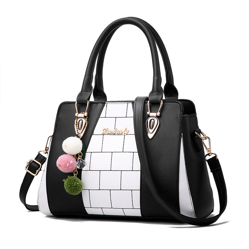 Classic Shoulder Bag