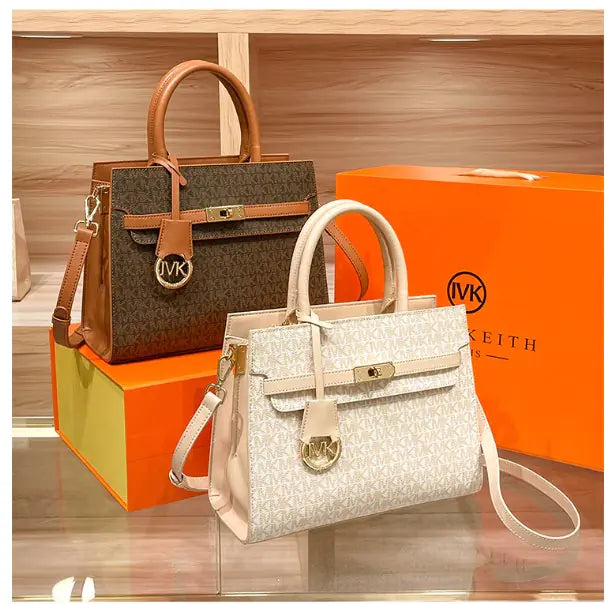 Minimalist Kelly Letter Tote Bag - additional view