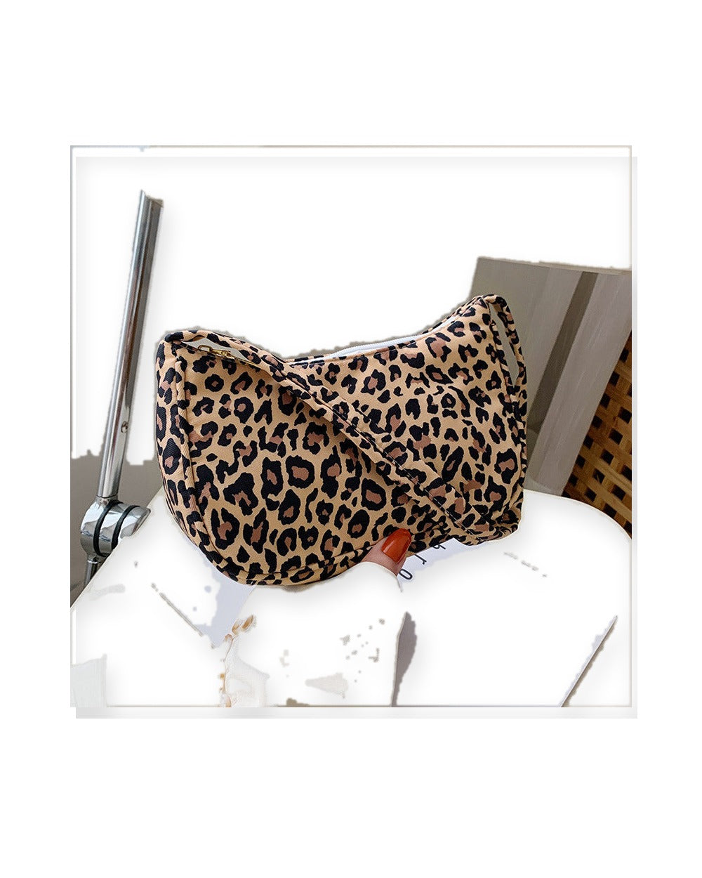 Butterfly Printed Underarm Shoulder Bag